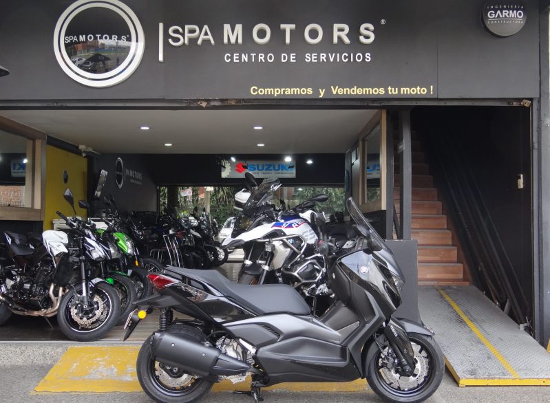 YAMAHA X-MAX 300 2026